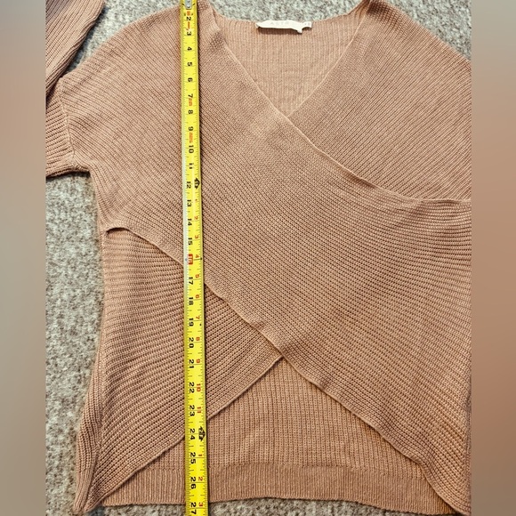 ASTR The Label Wrap Front Surplice Sweater Pink Adobe Women’s M - Picture 7 of 7